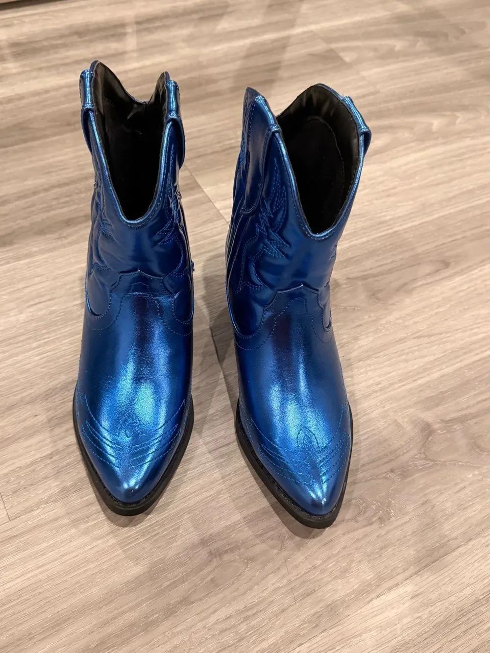 Soda Metallic Blue Western Heeled Booties